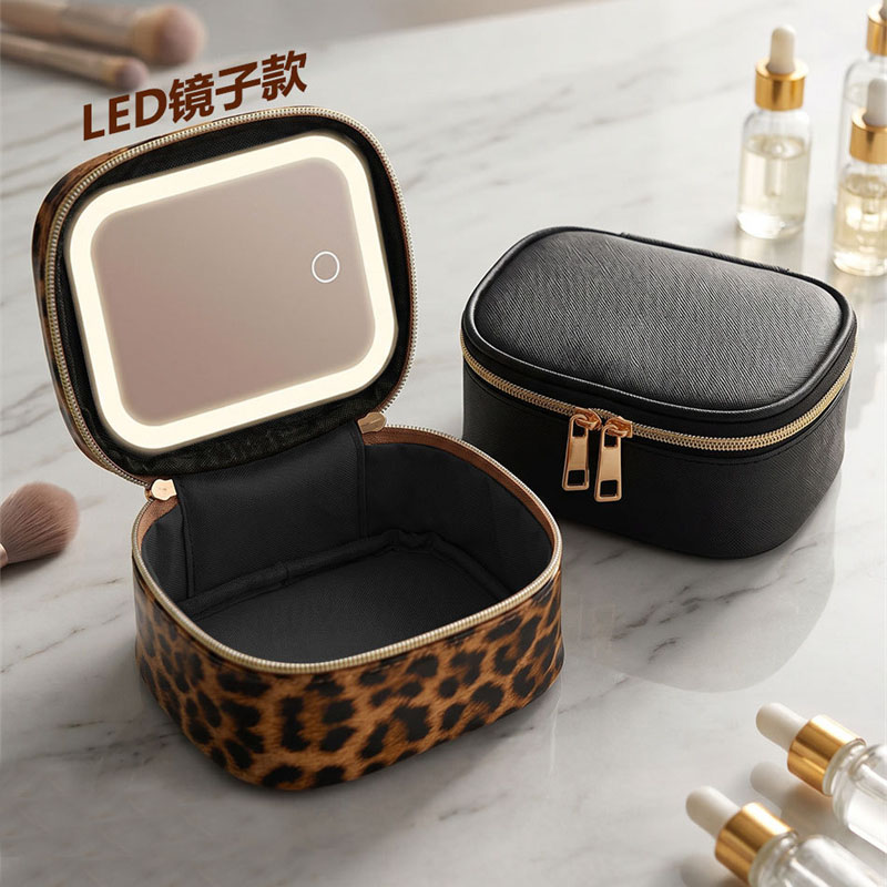 Przenośna kosmetyczka LED z wb – Beauty Preservation Makeup Bag recenzja i cena