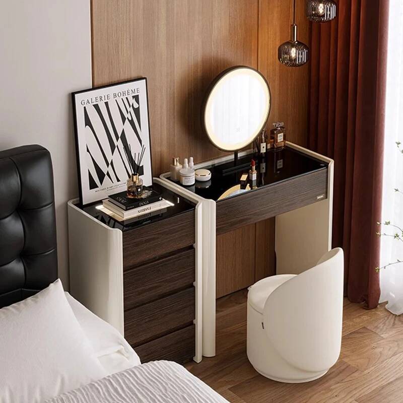 Organizer na kosmetyki, meble  – Makeup Beauty Lounge recenzja i cena