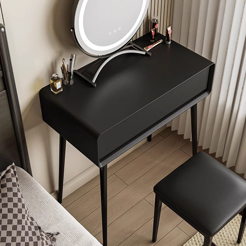 Nowoczesna narożna toaletka dr – Makeup Beauty Lounge recenzja i cena
